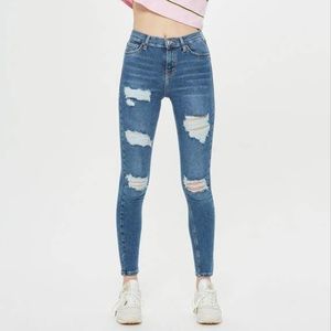 Topshop Jaimie Jeans with Rips